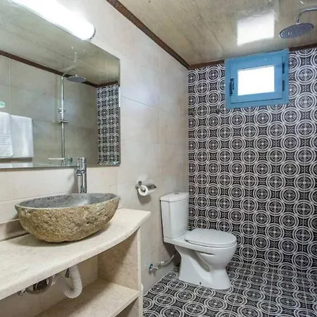 Vaios Villa With A Private Pool Villa Kalithies